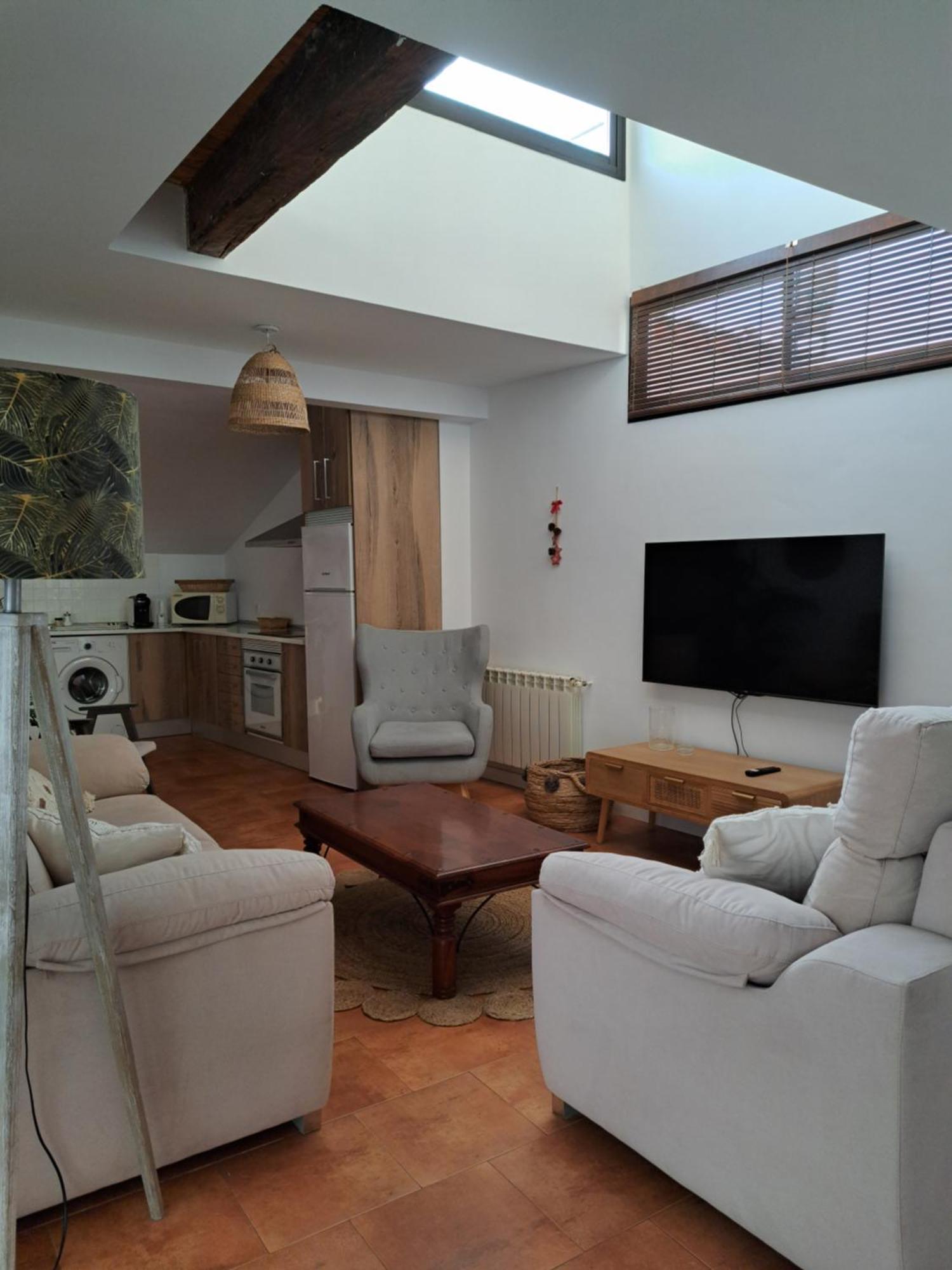 Los Patios. Plasencia Luaran gambar